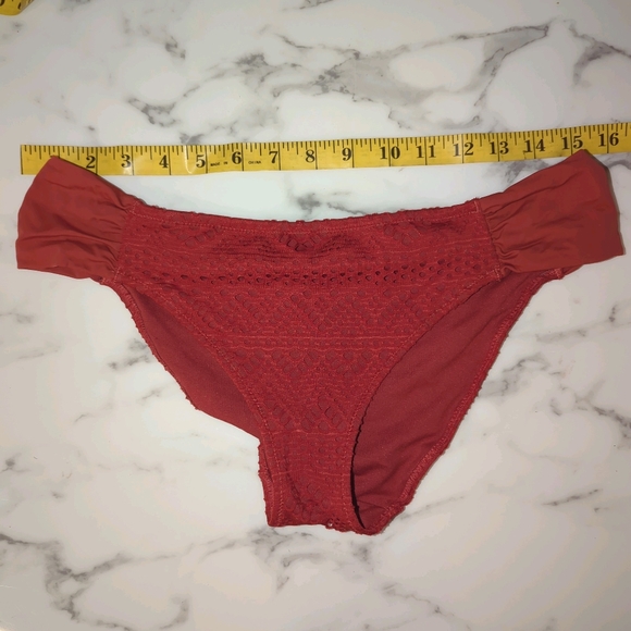 👙L Rust Color Bikini Bottom - Picture 2 of 4